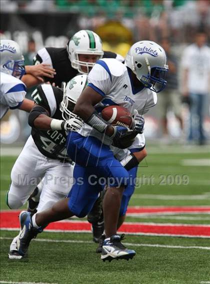 Thumbnail 3 in Olentangy Liberty vs. Coffman (Kirk Herbstreit Varsity Football Series) photogallery.