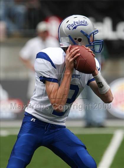 Thumbnail 2 in Olentangy Liberty vs. Coffman (Kirk Herbstreit Varsity Football Series) photogallery.