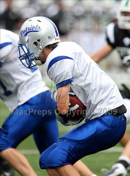 Thumbnail 2 in Olentangy Liberty vs. Coffman (Kirk Herbstreit Varsity Football Series) photogallery.