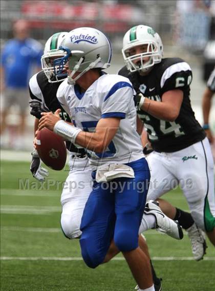 Thumbnail 2 in Olentangy Liberty vs. Coffman (Kirk Herbstreit Varsity Football Series) photogallery.