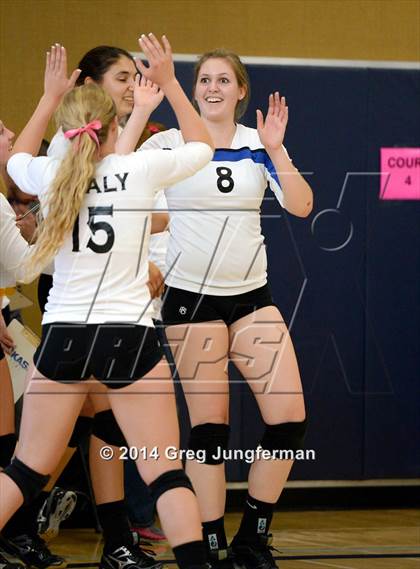 Thumbnail 2 in Analy vs. Cardinal Newman (Dougherty Valley Tournament) photogallery.