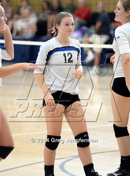 Thumbnail 2 in Analy vs. Cardinal Newman (Dougherty Valley Tournament) photogallery.