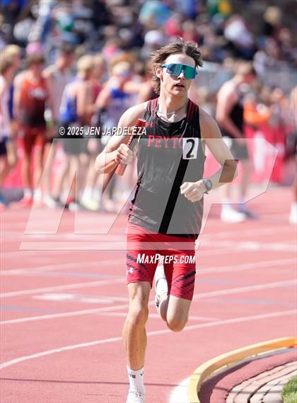 Thumbnail 3 in CHSAA Final 2A (4x800 Relay) photogallery.