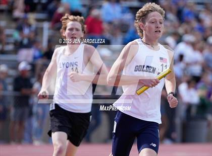 Thumbnail 3 in CHSAA Final 2A (4x800 Relay) photogallery.