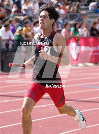 Thumbnail 2 in CHSAA Final 2A (4x800 Relay) photogallery.