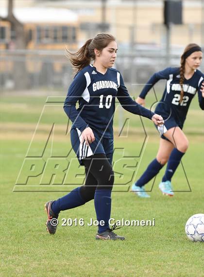 Thumbnail 3 in Lee [Robert E.] vs John Paul II (SAISD Tournament) photogallery.