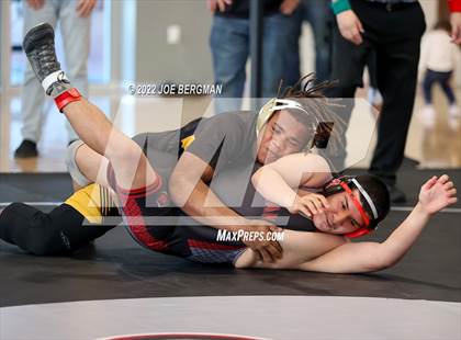 Thumbnail 2 in CIF-CS D5 Section Quarterfinals photogallery.