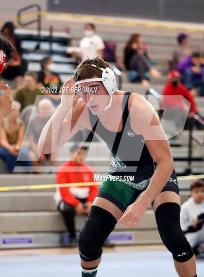 Thumbnail 1 in CIF-CS D5 Section Quarterfinals photogallery.