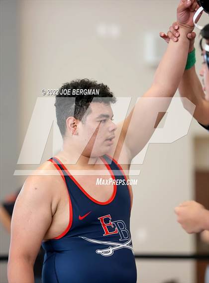 Thumbnail 2 in CIF-CS D5 Section Quarterfinals photogallery.