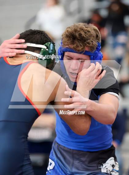 Thumbnail 1 in CIF-CS D5 Section Quarterfinals photogallery.