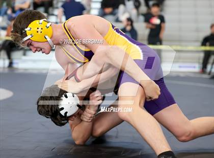 Thumbnail 3 in CIF-CS D5 Section Quarterfinals photogallery.