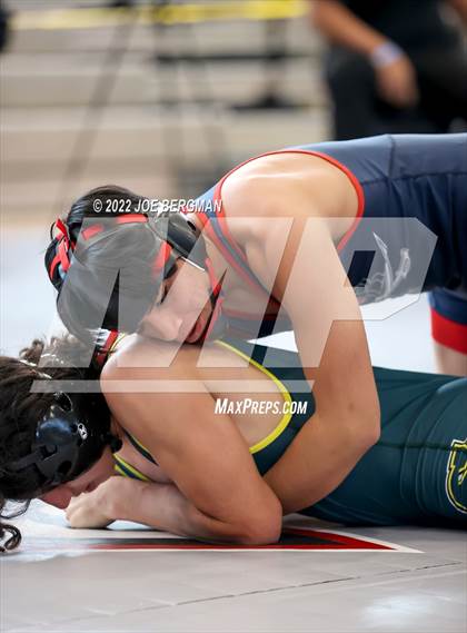 Thumbnail 1 in CIF-CS D5 Section Quarterfinals photogallery.