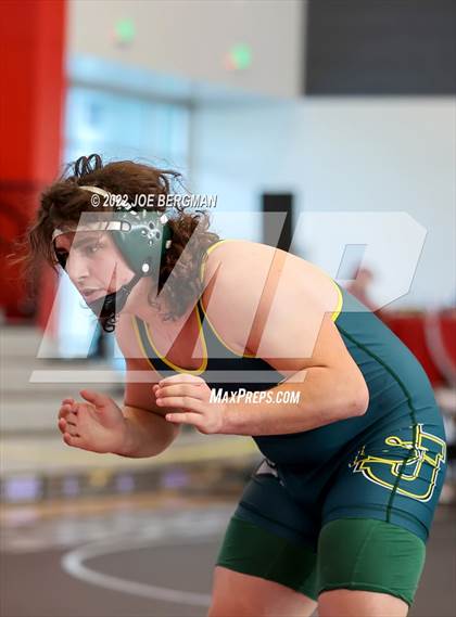 Thumbnail 3 in CIF-CS D5 Section Quarterfinals photogallery.
