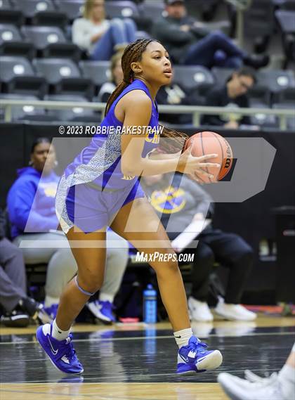 Thumbnail 2 in Springtown vs. Chapel Hill (Kaufman Holiday Tournament) photogallery.