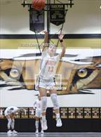 Photo from the gallery "Springtown vs. Chapel Hill (Kaufman Holiday Tournament)"