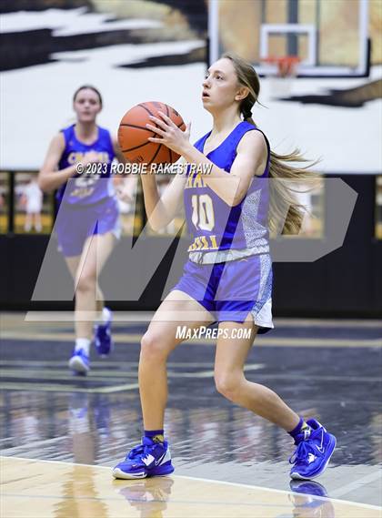 Thumbnail 2 in Springtown vs. Chapel Hill (Kaufman Holiday Tournament) photogallery.