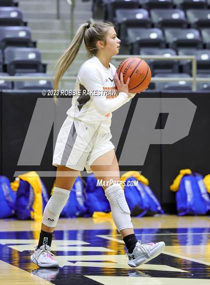 Thumbnail 3 in Springtown vs. Chapel Hill (Kaufman Holiday Tournament) photogallery.