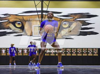 Thumbnail 1 in Springtown vs. Chapel Hill (Kaufman Holiday Tournament) photogallery.