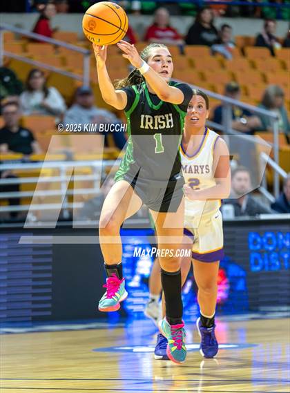 Thumbnail 1 in St. Marys vs. Charleston Catholic (WVSSAC Class AA State Tournament Semifinal) photogallery.