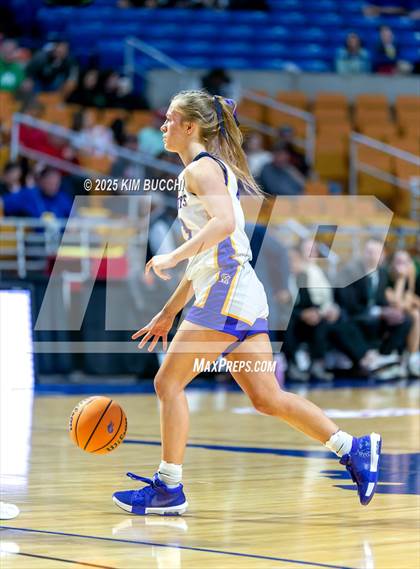 Thumbnail 2 in St. Marys vs. Charleston Catholic (WVSSAC Class AA State Tournament Semifinal) photogallery.