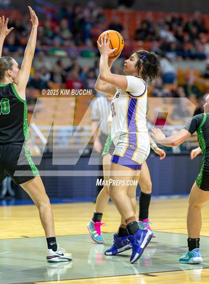 Thumbnail 3 in St. Marys vs. Charleston Catholic (WVSSAC Class AA State Tournament Semifinal) photogallery.
