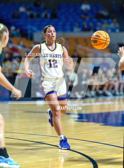 Thumbnail 2 in St. Marys vs. Charleston Catholic (WVSSAC Class AA State Tournament Semifinal) photogallery.
