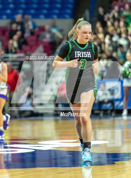 Thumbnail 1 in St. Marys vs. Charleston Catholic (WVSSAC Class AA State Tournament Semifinal) photogallery.