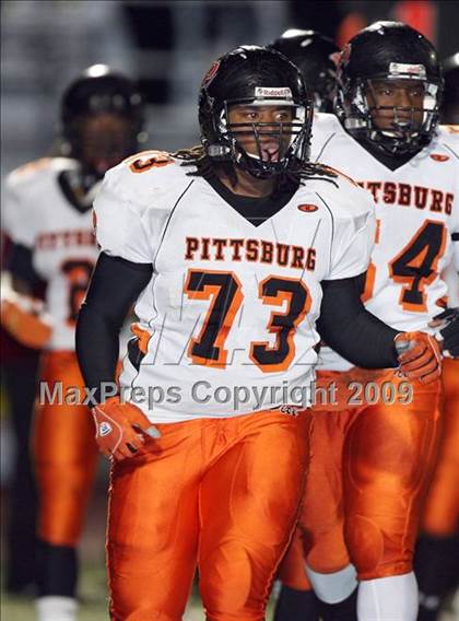 Thumbnail 1 in Pittsburg vs. De La Salle (CIF NCS D1 Final) photogallery.