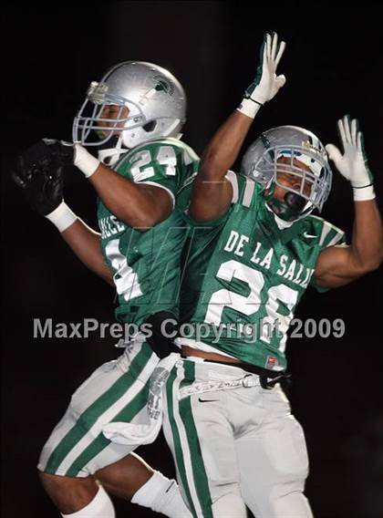 Thumbnail 1 in Pittsburg vs. De La Salle (CIF NCS D1 Final) photogallery.