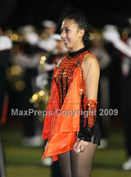 Thumbnail 1 in Pittsburg vs. De La Salle (CIF NCS D1 Final) photogallery.