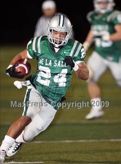 Thumbnail 2 in Pittsburg vs. De La Salle (CIF NCS D1 Final) photogallery.
