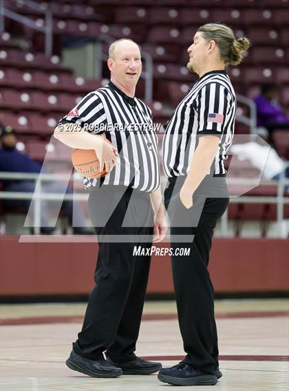 Thumbnail 2 in Alto @ Big Sandy (UIL 2A D II Bi-District Playoff) photogallery.
