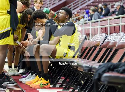 Thumbnail 1 in Alto @ Big Sandy (UIL 2A D II Bi-District Playoff) photogallery.