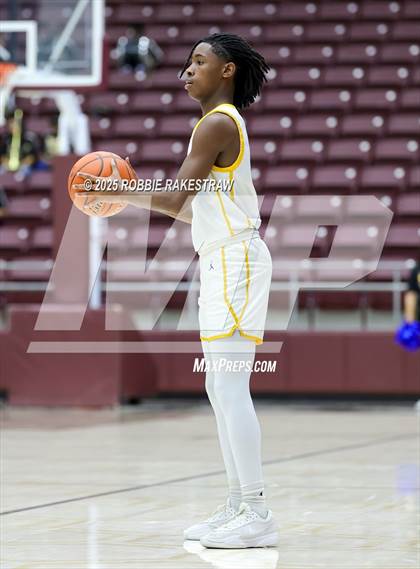 Thumbnail 1 in Alto @ Big Sandy (UIL 2A D II Bi-District Playoff) photogallery.