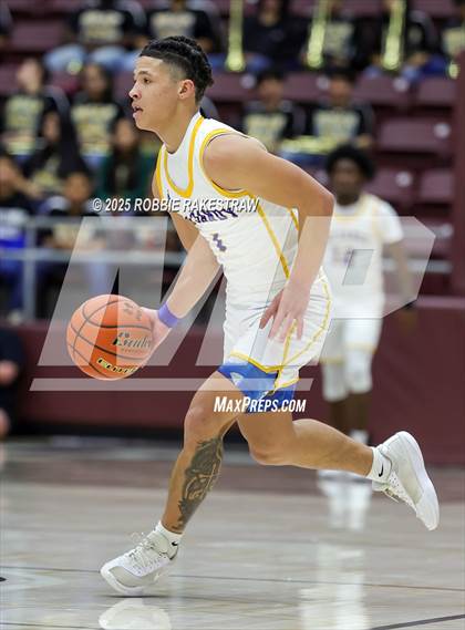 Thumbnail 2 in Alto @ Big Sandy (UIL 2A D II Bi-District Playoff) photogallery.
