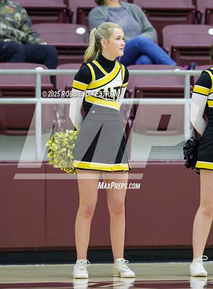 Thumbnail 1 in Alto @ Big Sandy (UIL 2A D II Bi-District Playoff) photogallery.