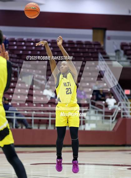Thumbnail 3 in Alto @ Big Sandy (UIL 2A D II Bi-District Playoff) photogallery.