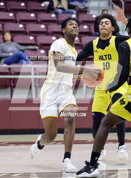 Thumbnail 2 in Alto @ Big Sandy (UIL 2A D II Bi-District Playoff) photogallery.