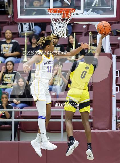 Thumbnail 3 in Alto @ Big Sandy (UIL 2A D II Bi-District Playoff) photogallery.