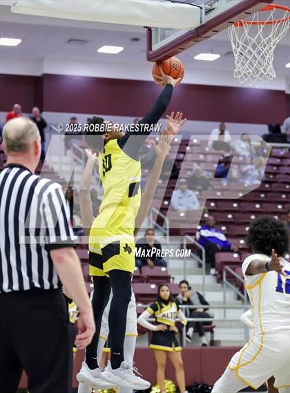 Thumbnail 1 in Alto @ Big Sandy (UIL 2A D II Bi-District Playoff) photogallery.