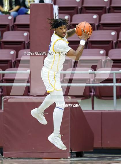 Thumbnail 3 in Alto @ Big Sandy (UIL 2A D II Bi-District Playoff) photogallery.