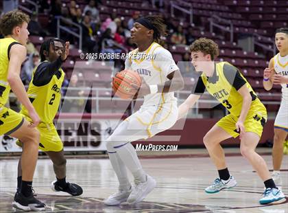 Thumbnail 1 in Alto @ Big Sandy (UIL 2A D II Bi-District Playoff) photogallery.