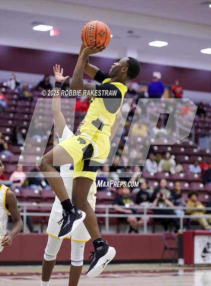 Thumbnail 3 in Alto @ Big Sandy (UIL 2A D II Bi-District Playoff) photogallery.