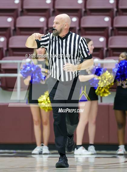 Thumbnail 2 in Alto @ Big Sandy (UIL 2A D II Bi-District Playoff) photogallery.