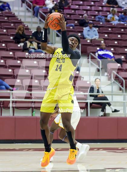 Thumbnail 1 in Alto @ Big Sandy (UIL 2A D II Bi-District Playoff) photogallery.