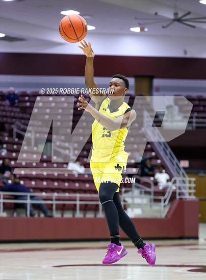 Thumbnail 2 in Alto @ Big Sandy (UIL 2A D II Bi-District Playoff) photogallery.