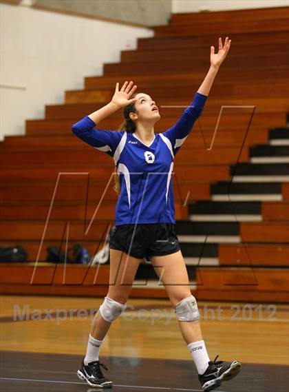 Thumbnail 2 in Pacifica Christian vs. Rolling Hills Prep (CIF SS 4A Final) photogallery.
