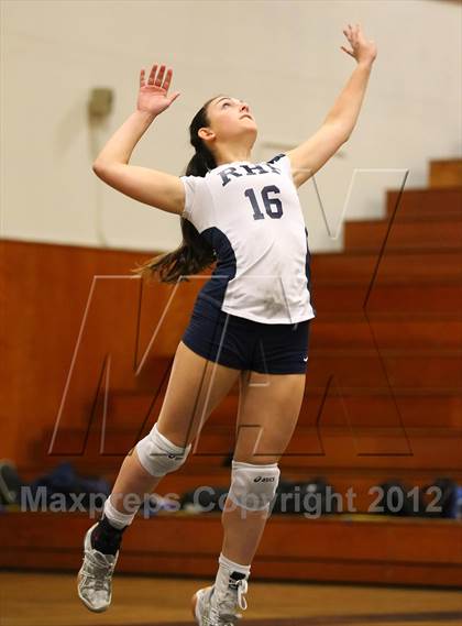 Thumbnail 2 in Pacifica Christian vs. Rolling Hills Prep (CIF SS 4A Final) photogallery.