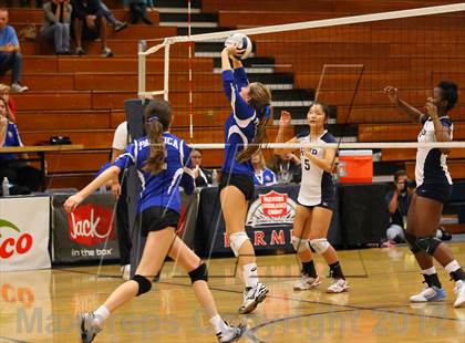 Thumbnail 1 in Pacifica Christian vs. Rolling Hills Prep (CIF SS 4A Final) photogallery.