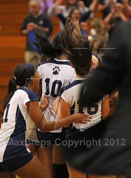 Thumbnail 2 in Pacifica Christian vs. Rolling Hills Prep (CIF SS 4A Final) photogallery.